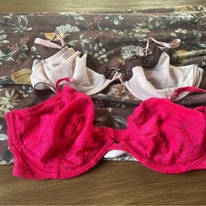 Victorias Secret Lace&Mesh Unlined Bras